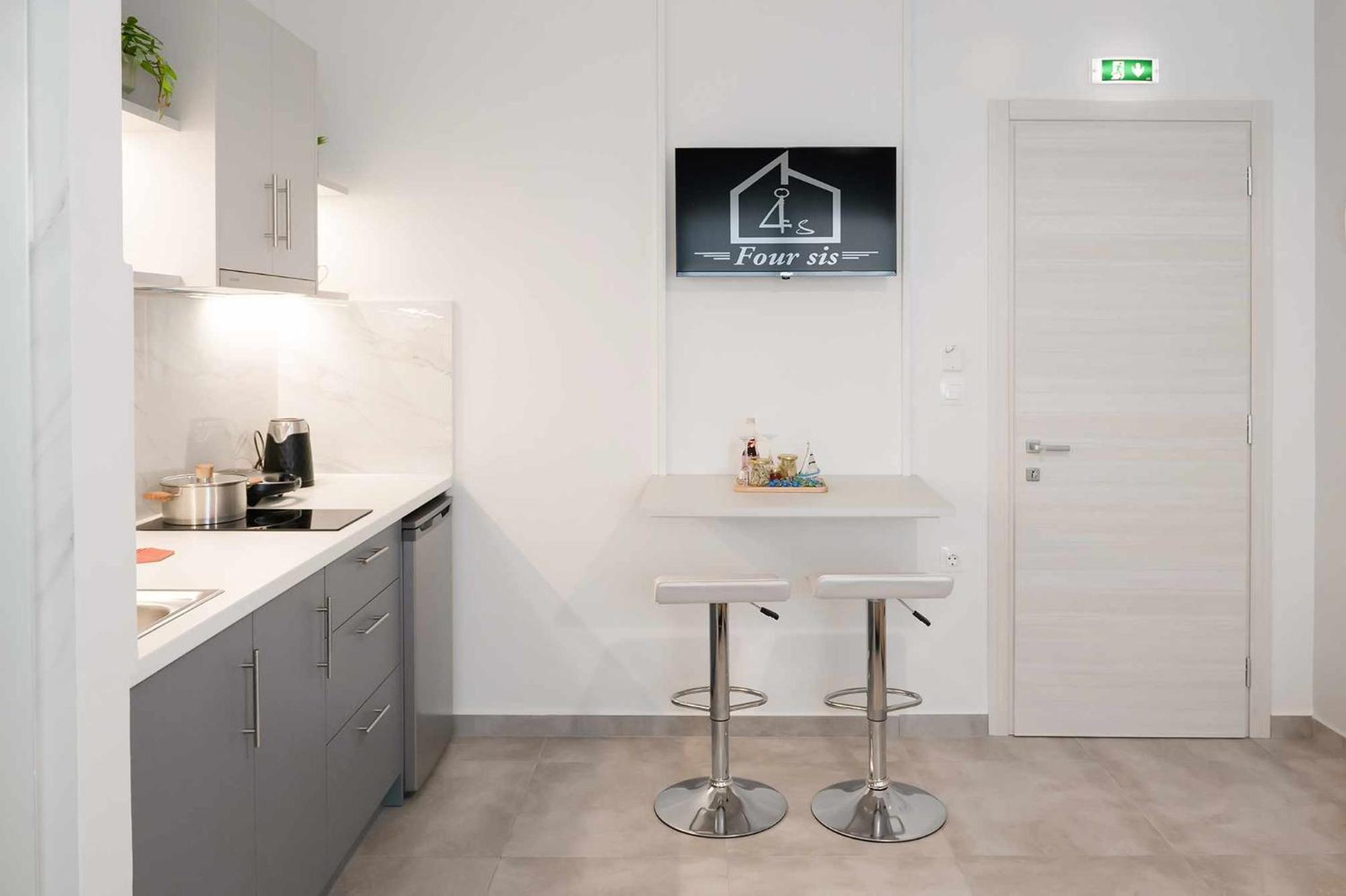 Four Sis Rooms Mangana Exterior foto